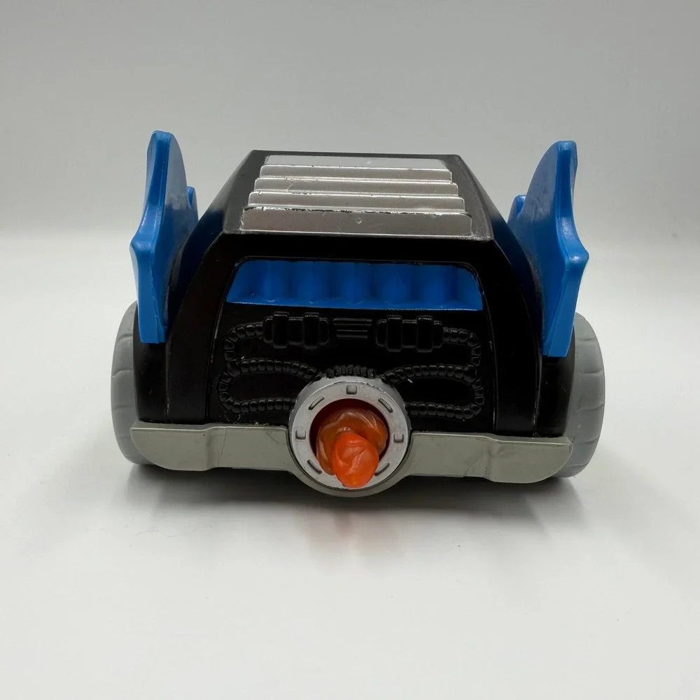 Mattel 2007 Batman Batmobile Toy Car Black‎ Blue M5650 DC Comics Action Vehicle